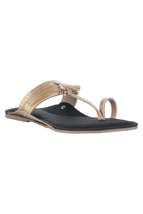 Sko Tasselled Leather Kolhapuri Sandals