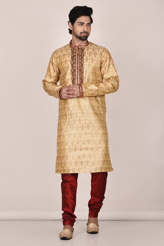 Samyukta Singhania Zari Jamawar Woven Kurta