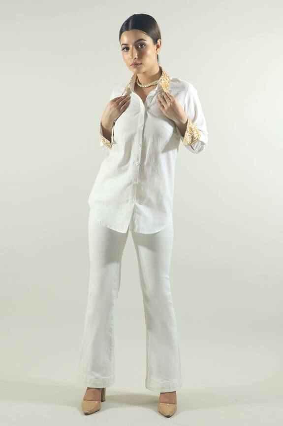 Daljit Sudan Linen Collar Embroidered Shirt