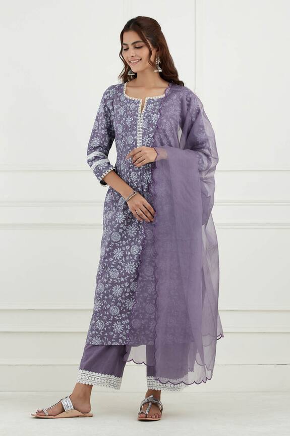 Tashee Organza Scallop Dupatta