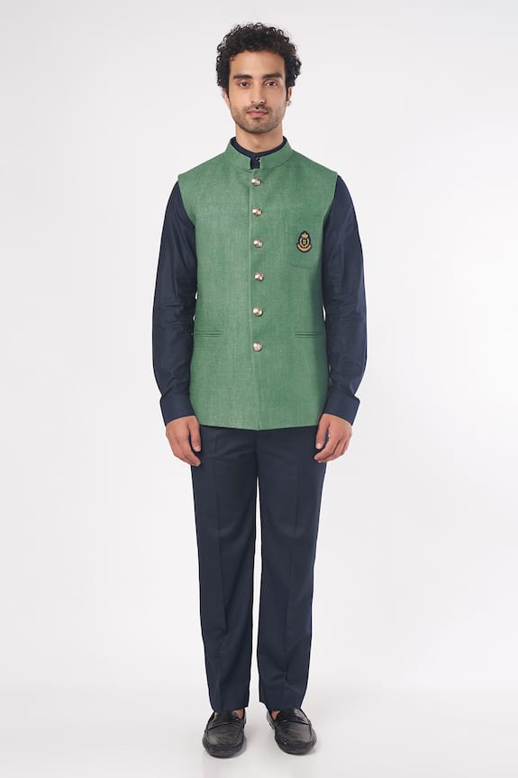 Nero by Shaifali and Satya Placement Embroidered Bundi Kurta Set