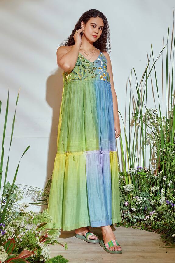 Half Full Curve Tropical Ombre Tiered Dress