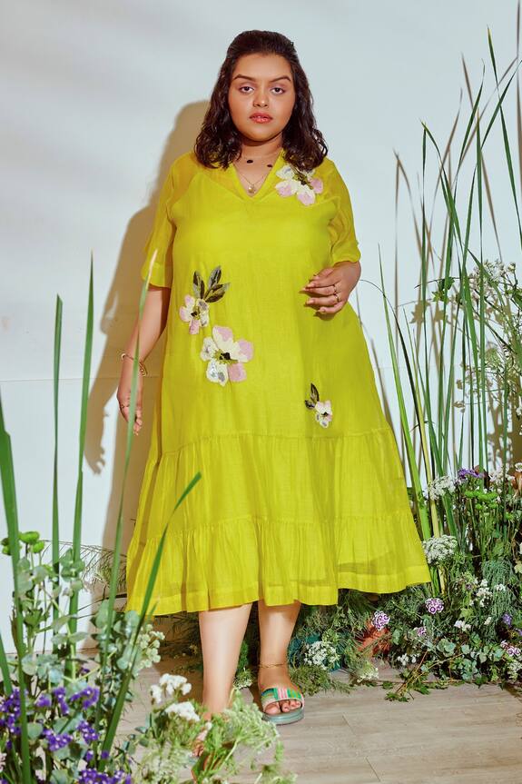 Half Full Curve Chanderi Tiered Hem Dress