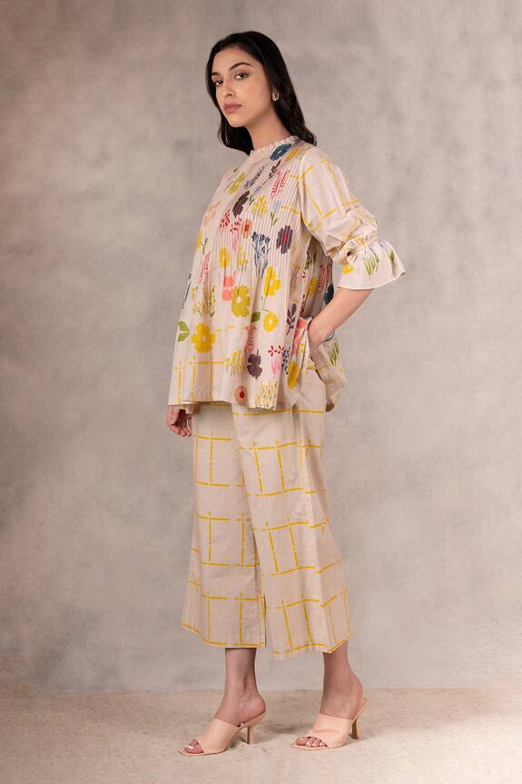 Arcvsh by Pallavi Singh Linen Checkered Pant