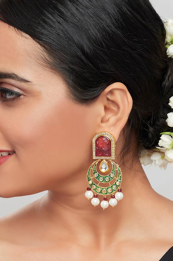Ahaanya Enamelled Kundan Chandbalis