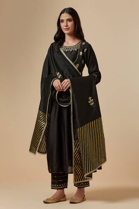 Anantaa by Roohi Silk Chanderi Embroidered Dupatta