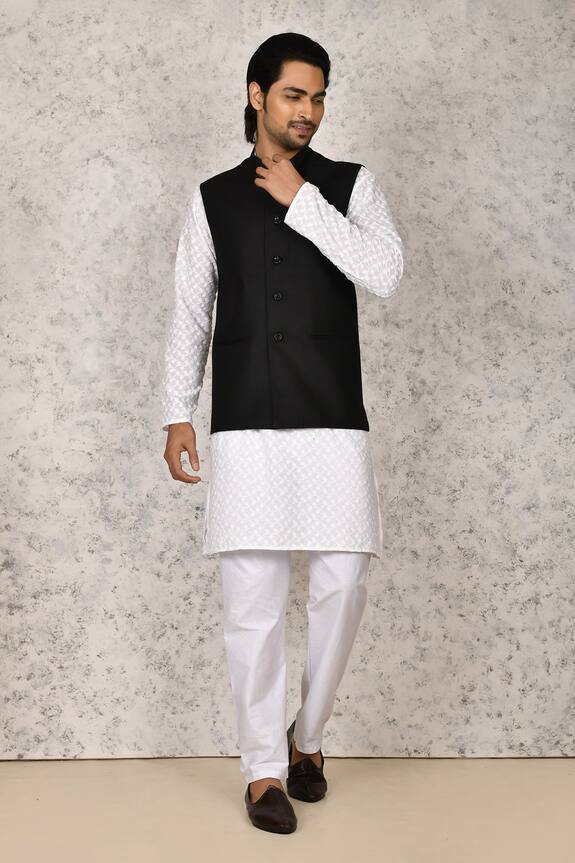 Khwaab by Sanjana Lakhani Button Down Bundi