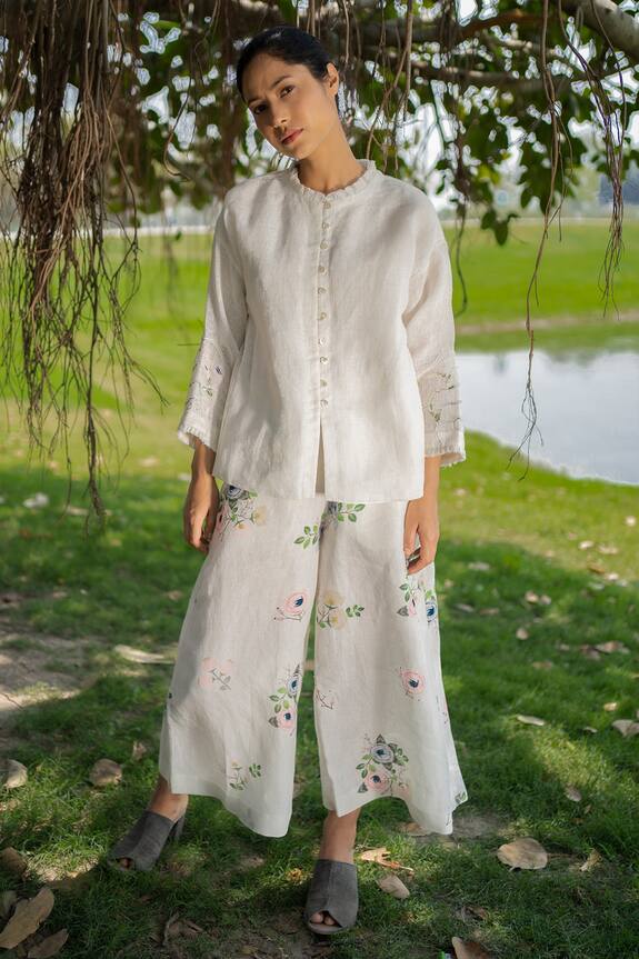 Arcvsh by Pallavi Singh Placement Embroidered Top