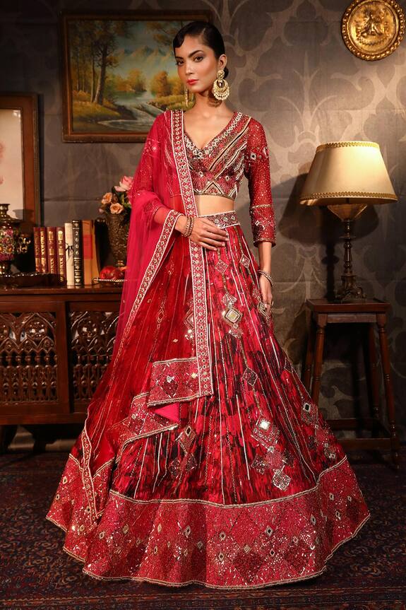 LAXMISHRIALI Geometric Embroidered Lehenga Set