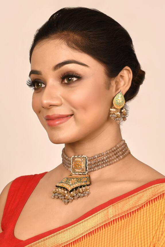 Auraa Trends Layered Beaded Pendant Choker Set