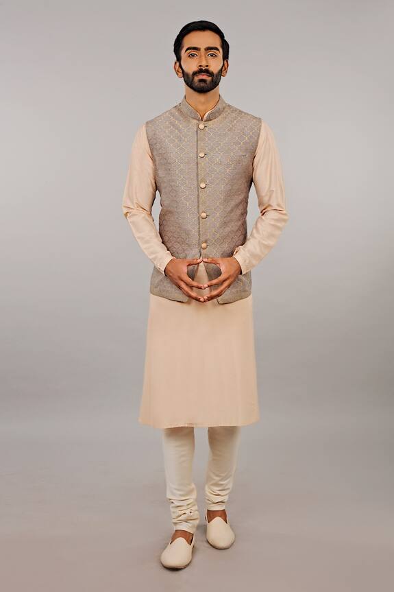 Vanshik Embroidered Bundi & Kurta Set