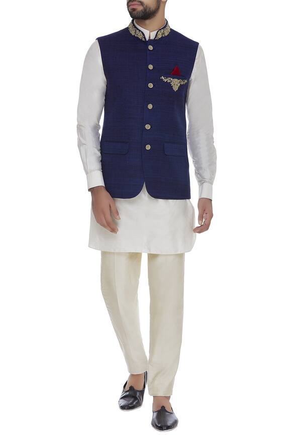Aqube by Amber Raw silk jacket with embroidered pockets