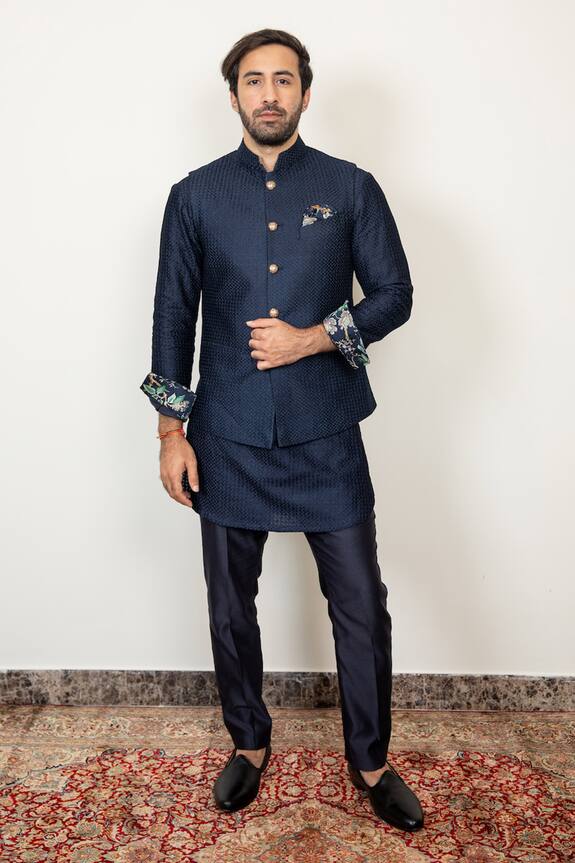 Arjan Dugal Chanderi Silk Embroidered Bundi & Kurta Set