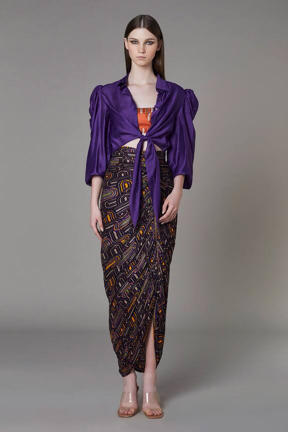 Saaksha & Kinni Front Knot Blouse