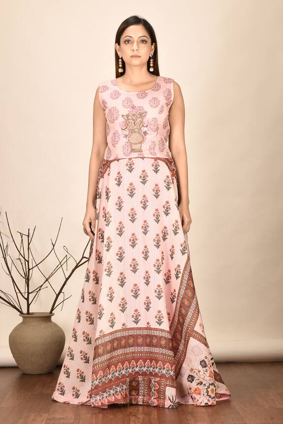 Nazaakat by Samara Singh Printed Kurta