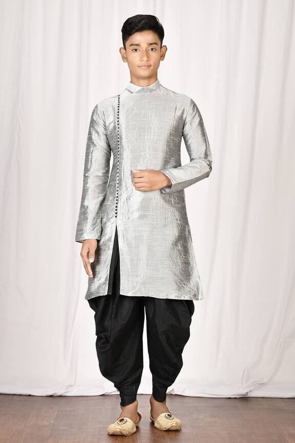 Aryavir Malhotra Silk Patiala