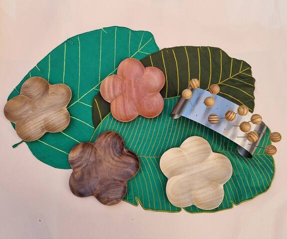 Tessera Flower Plates (Set of 2)