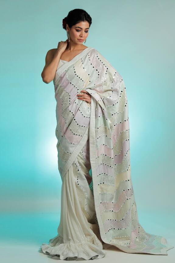 Jubinav Chadha Pre-Draped Silk Chanderi Saree Set