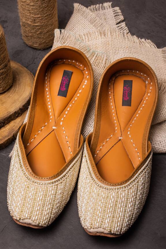 Kasually Klassy Pearl Embroidered Juttis