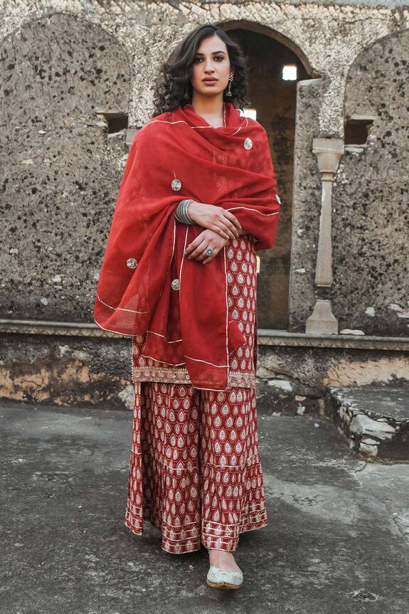 Karaj Jaipur Printed Kurta Set