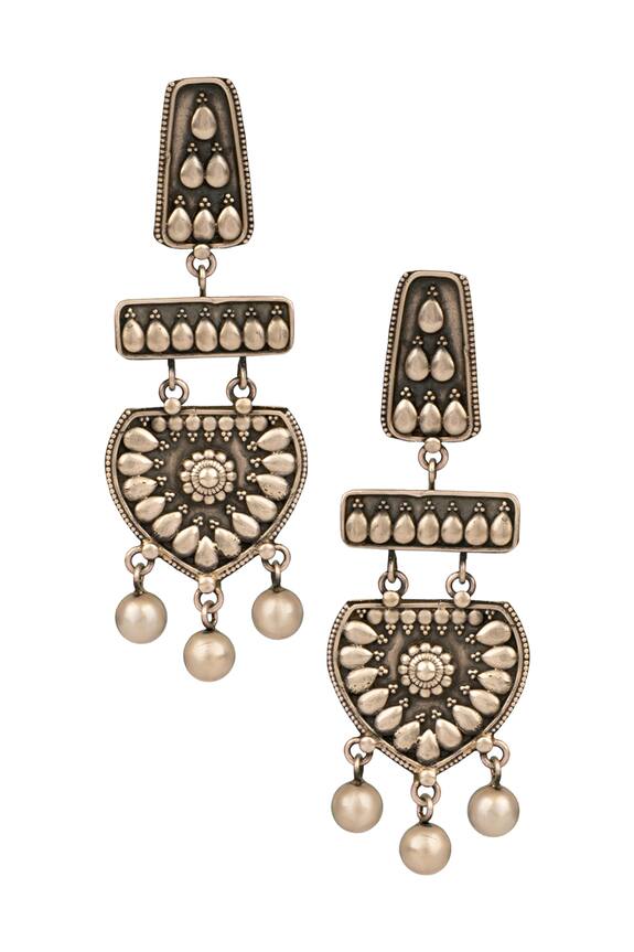 Neeta Boochra Handcrafted Dangler Earrings