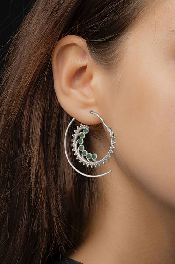 Neeta Boochra Carved Hoops