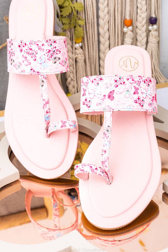 NR by Nidhi Rathi Butterfly Print Kolhapuri Flats