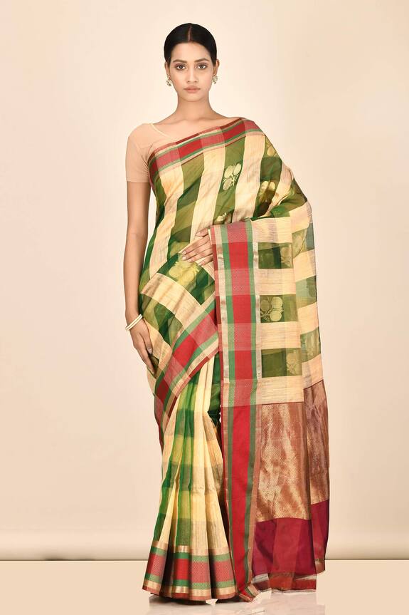 Nazaakat by Samara Singh Handloom Kadhuwa Banarasi Silk Saree 