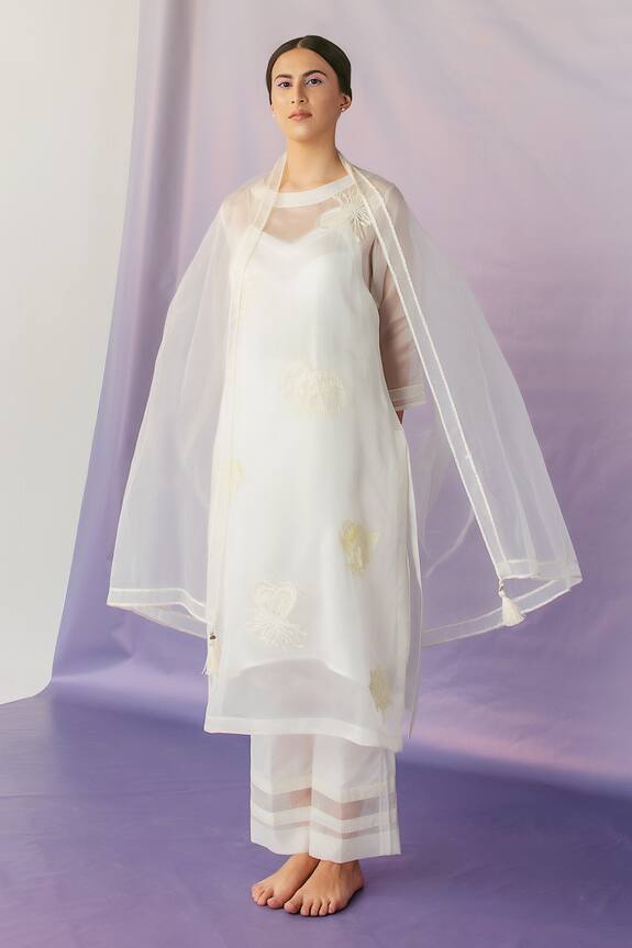 FEBo6 Silk Organza Stole