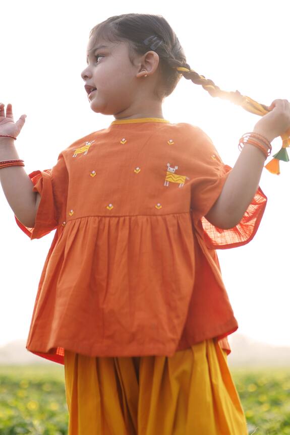 Tiber Taber Phulkari Peplum Kurta Set