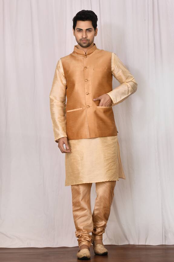 Samyukta Singhania Dupion Silk Bundi