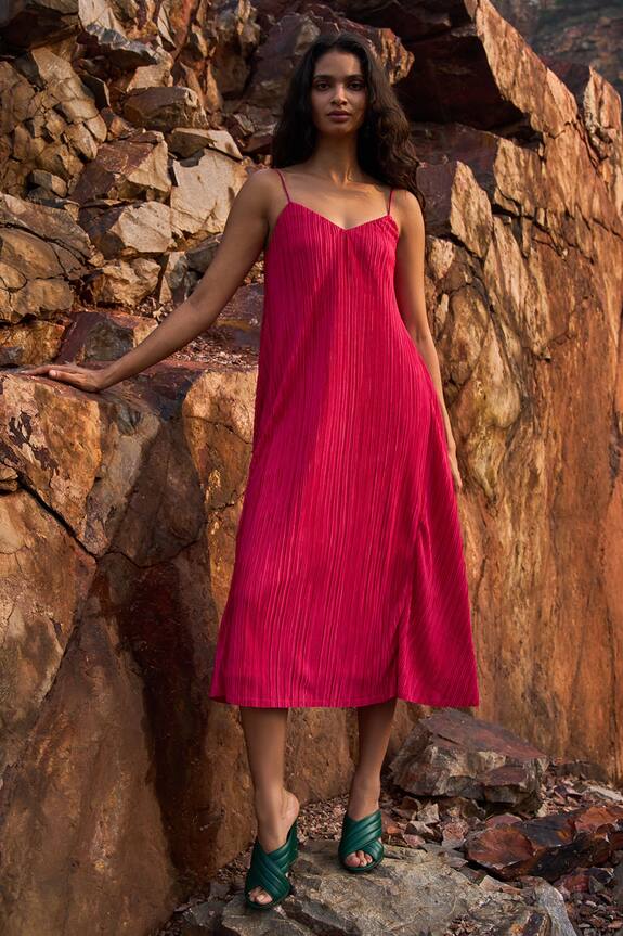 Dash and Dot Pleated Midi Dress