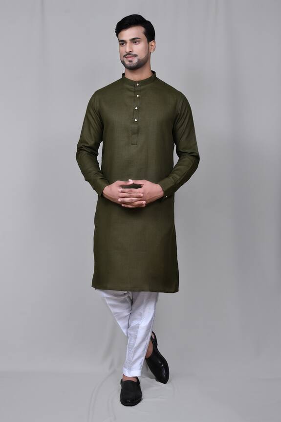 Buy Samyukta Singhania Green Cotton Linen Kurta Set Online | Aza Fashions