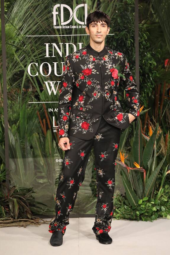 Varun Bahl Black Suiting Fabric Floral Pattern Bandhgala Set 0