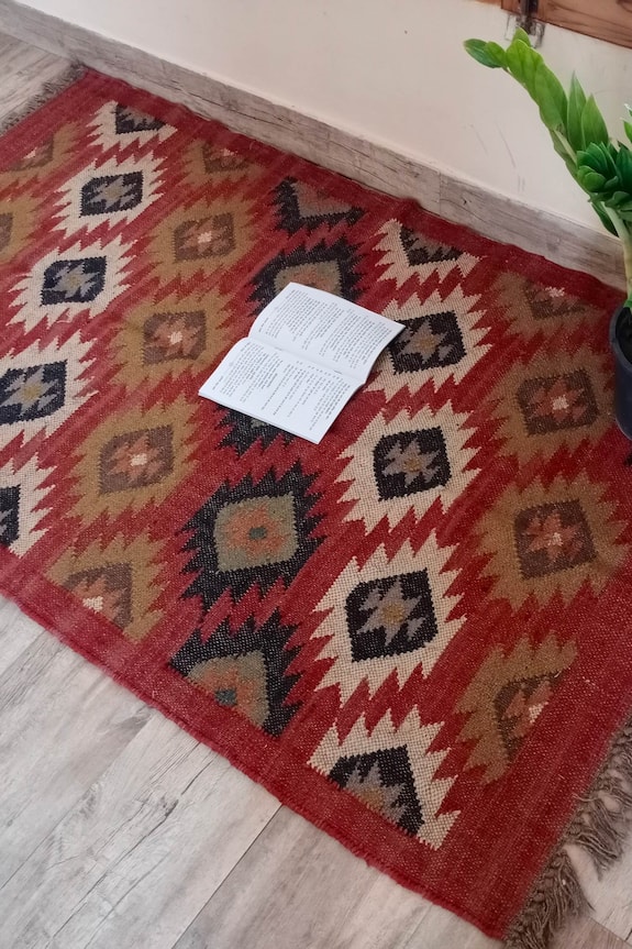 Buy Nakshikathaa Homeware Geometric Pattern Rectangle Shape Rug