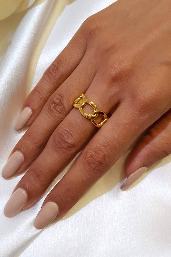 Buy The Jewel Factor Jordy Link Ring Online | Aza Fashions
