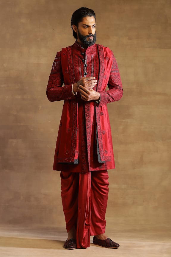 Buy Raghavendra Rathore Jodhpur Maroon Raw Silk Embroidered Achkan ...