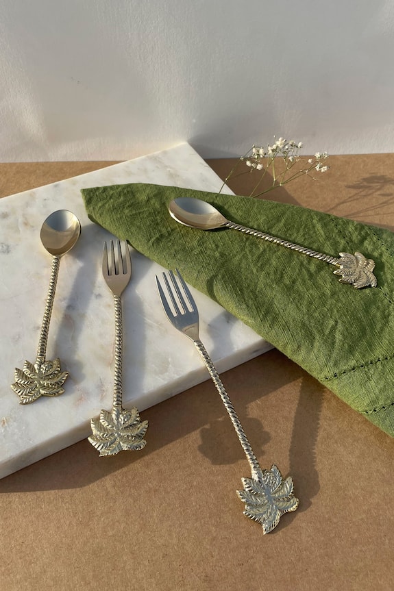 Buy Kaksh Studio Palm Tree Cutlery Set (Set of 4) Online Aza Fashions