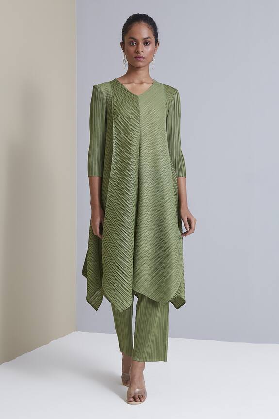 Scarlet Sage Green Polyester Zola Chevron Pleated Tunic And Pant Set 0
