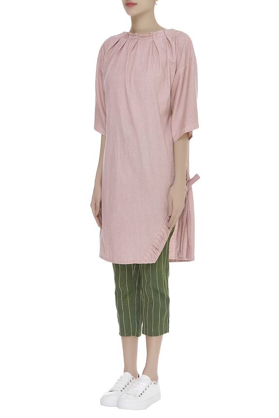Chambray & Co. Pink Side Slit Box Pleated Neck Tunic 3
