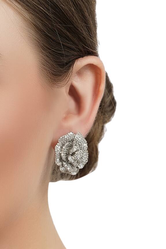 Auraa Trends Floral Crystal Studs 1