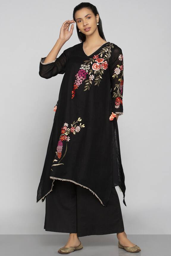 Buy Kaveri Black Linen Embroidered Tunic Online | Aza Fashions