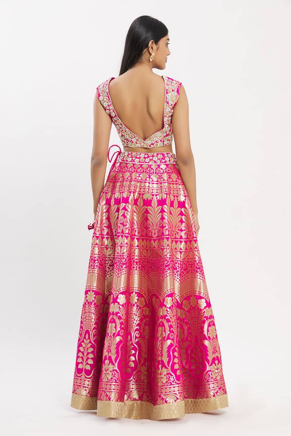 Neha Khullar Pink Banarasi Silk Lehenga Set 2