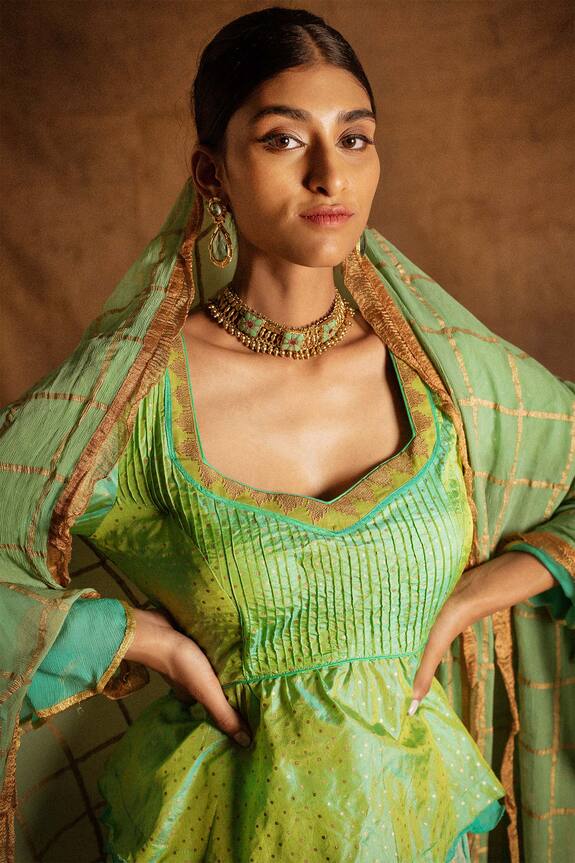 Latha Puttanna Green Banarasi Silk Lehenga Set 5