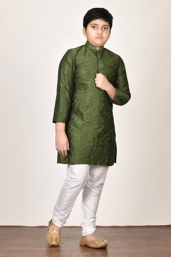 Banana Bee Green Silk Embroidered Kurta And Pant Set For Boys 0