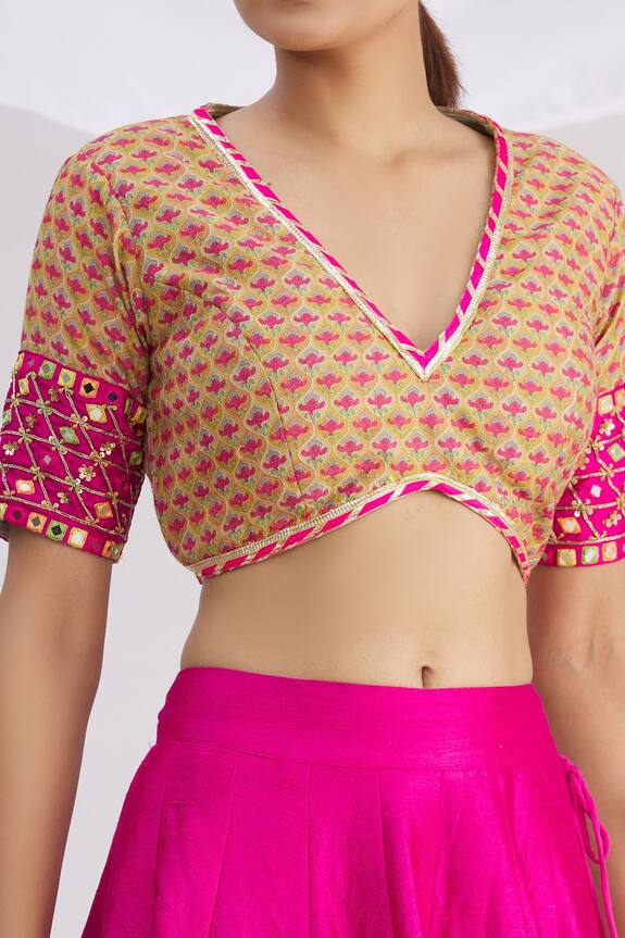 Neha Khullar Pink Raw Silk Mirror Embroidered Lehenga Set 6