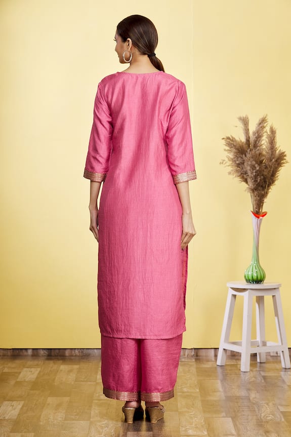 Aryavir Malhotra Pink Cotton Blend Round Neck Kurta Set 2