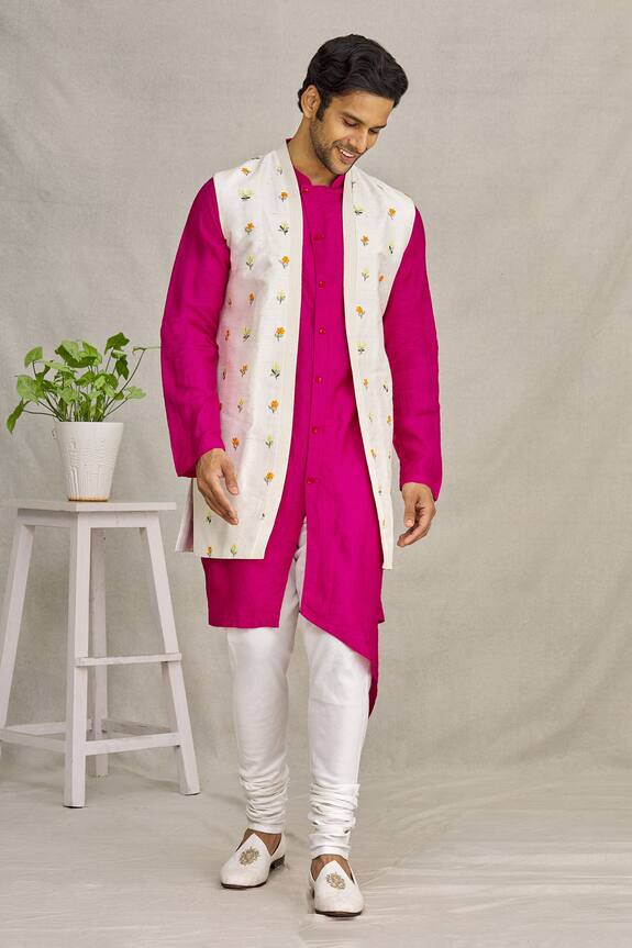 YAJY by Aditya Jain Pink Silk Embroidered Jacket And Kurta Set 3