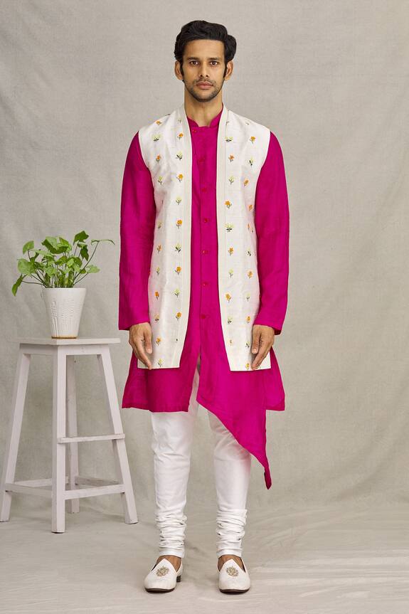 YAJY by Aditya Jain Pink Silk Embroidered Jacket And Kurta Set 4