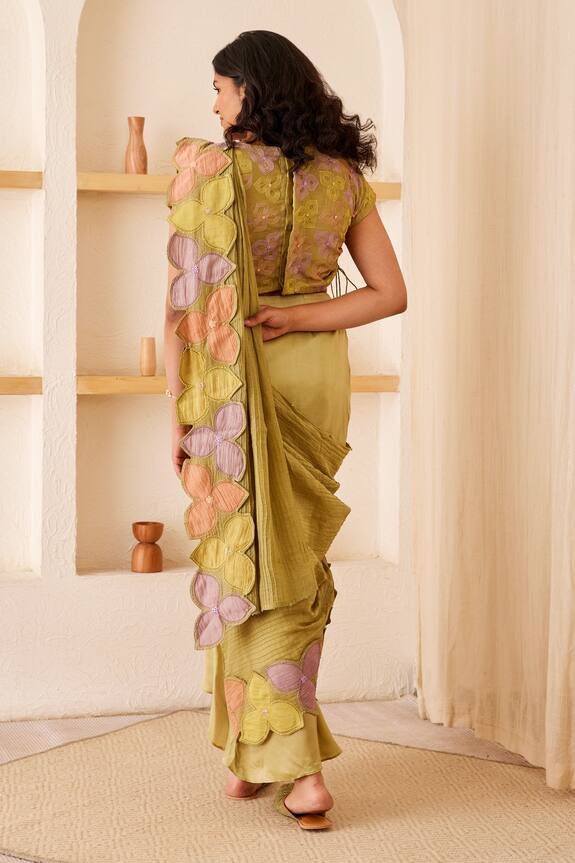 The Right Cut Green Paper Silk Matilda Pre-draped Saree With Blouse 2